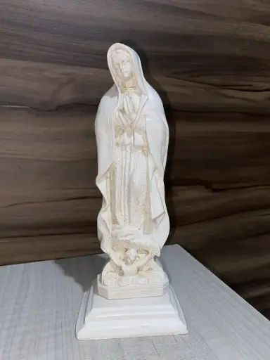 [0003097] RECUERDO RESINA VIRGEN GUADALUPE 