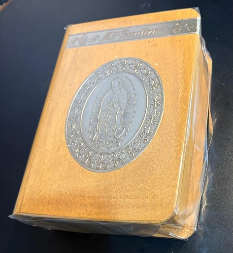 [0005294] SET BAUTIZO COFRE ISIS LIBRO